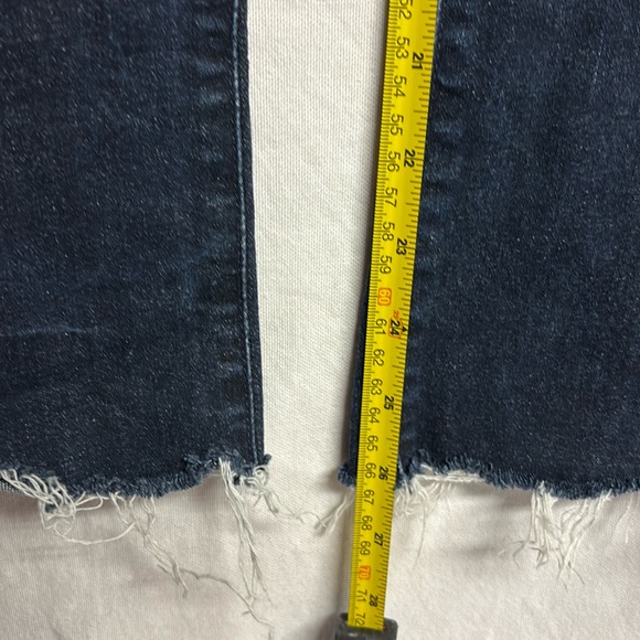 Citizens of Humanity Women’s Ava Low Rise Straight Leg Jeans Ankle Fray Size 31 - Picture 9 of 11